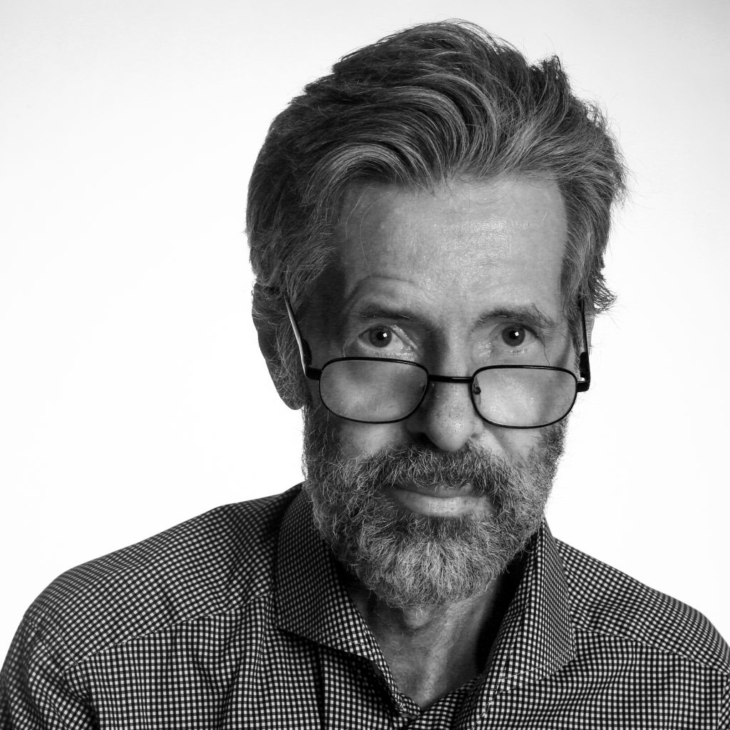 Lollo Asplund, artist and writer, portrait by Johnny Gustavsson
